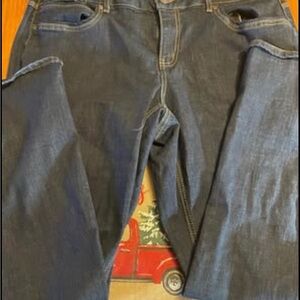 New without tags. Womens jeans size 16. These are labeled as hi-rise